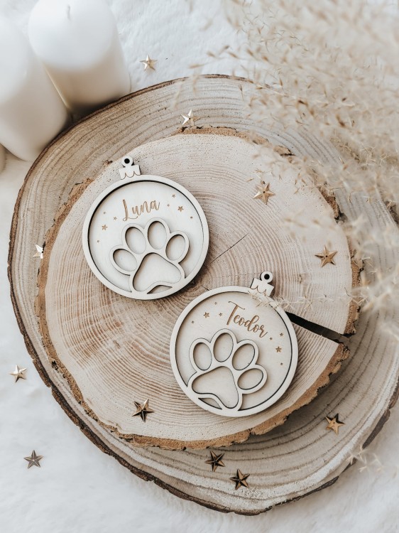 Zawieszka bombka z ŁAPKĄ