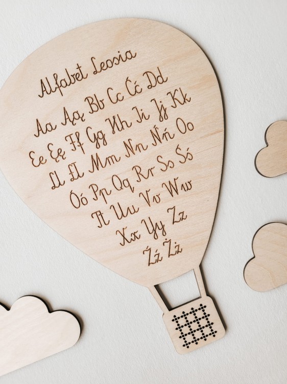 Drewniany ALFABET balon z chmurkami
